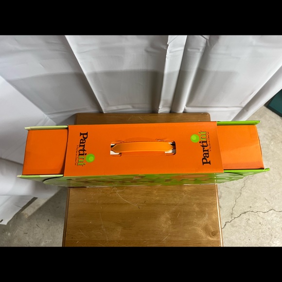 PARTINI Case of Adult Party Games. - Picture 5 of 7